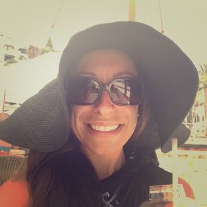 Meet your Posher, Antonella